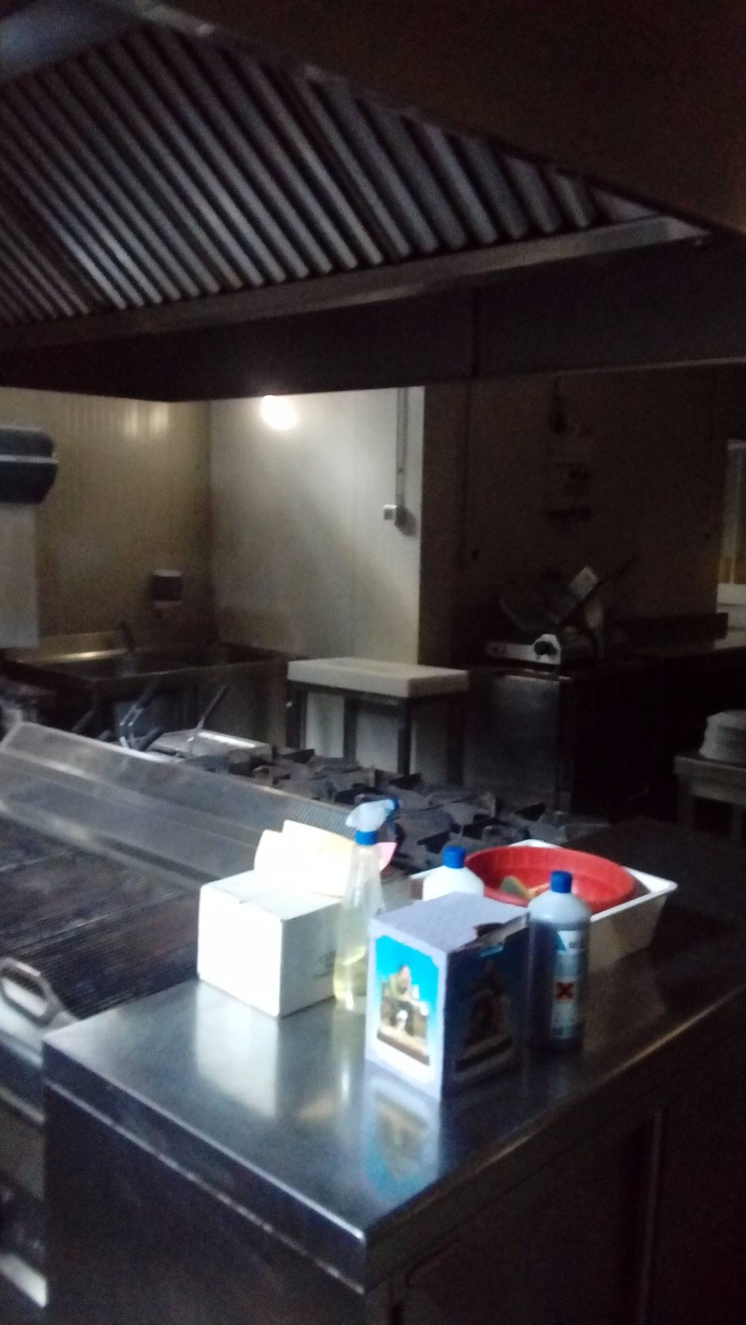 Attività commerciale in affitto a Cesena (FC)