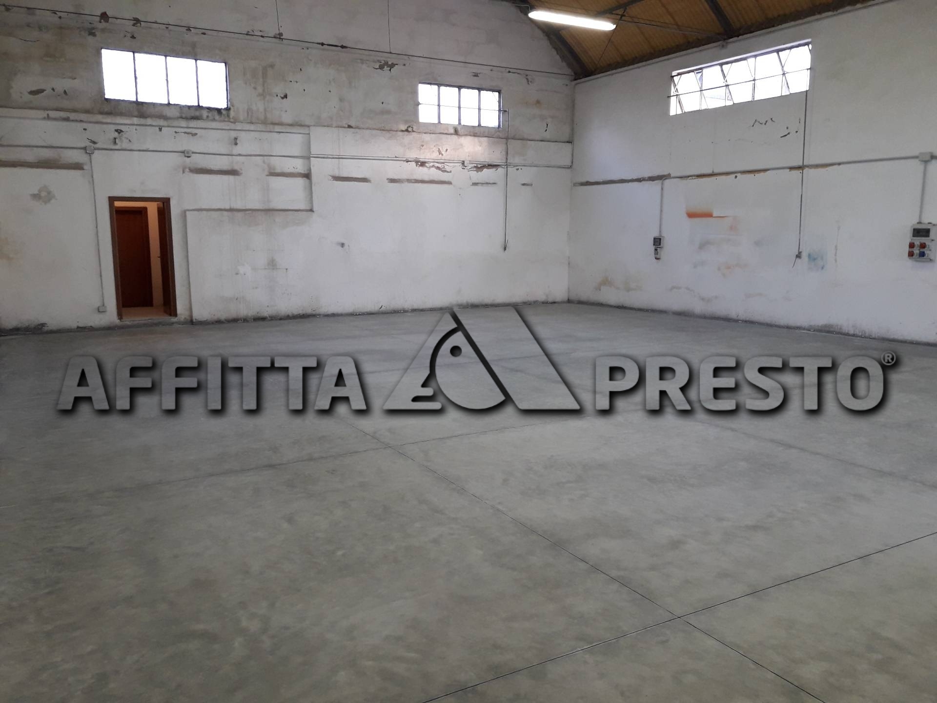 Capannone Commerciale LIVORNO affitto  Salviano  Affitta Presto Agenzia Livorno