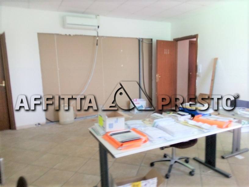 Ufficio - Loc.Com. LIVORNO affitto  Picchianti  Affitta Presto Agenzia Livorno
