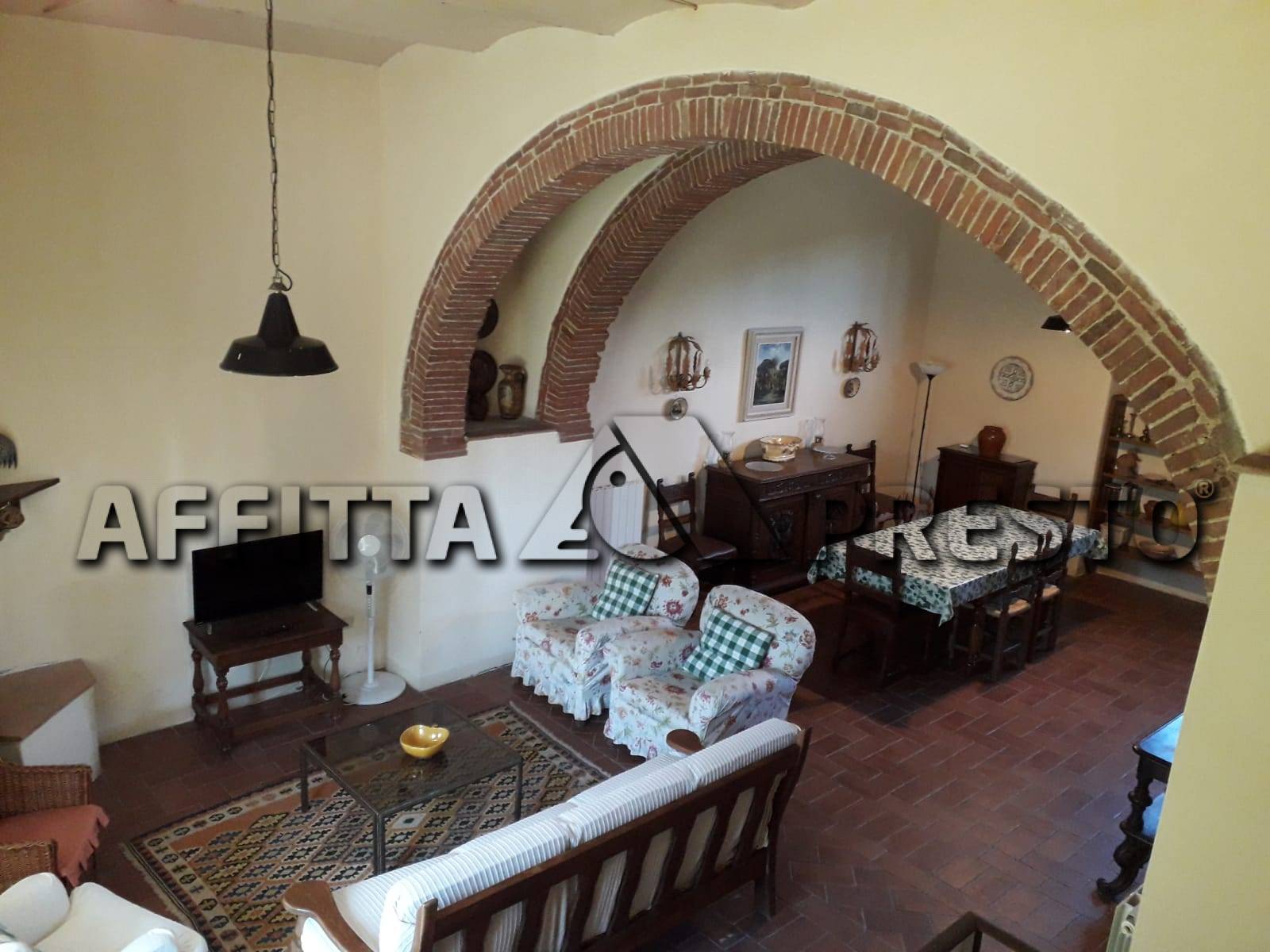  cascina affitto quart:  affitta presto agenzia pisa