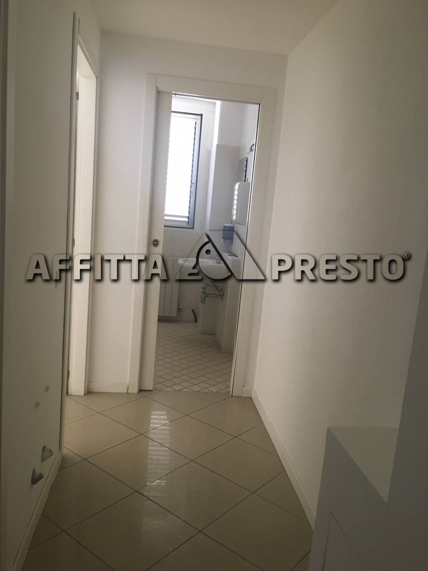 Ufficio - Loc.Com. RIMINI affitto  Villaggio Primo Maggio  Affitta Presto Rimini1