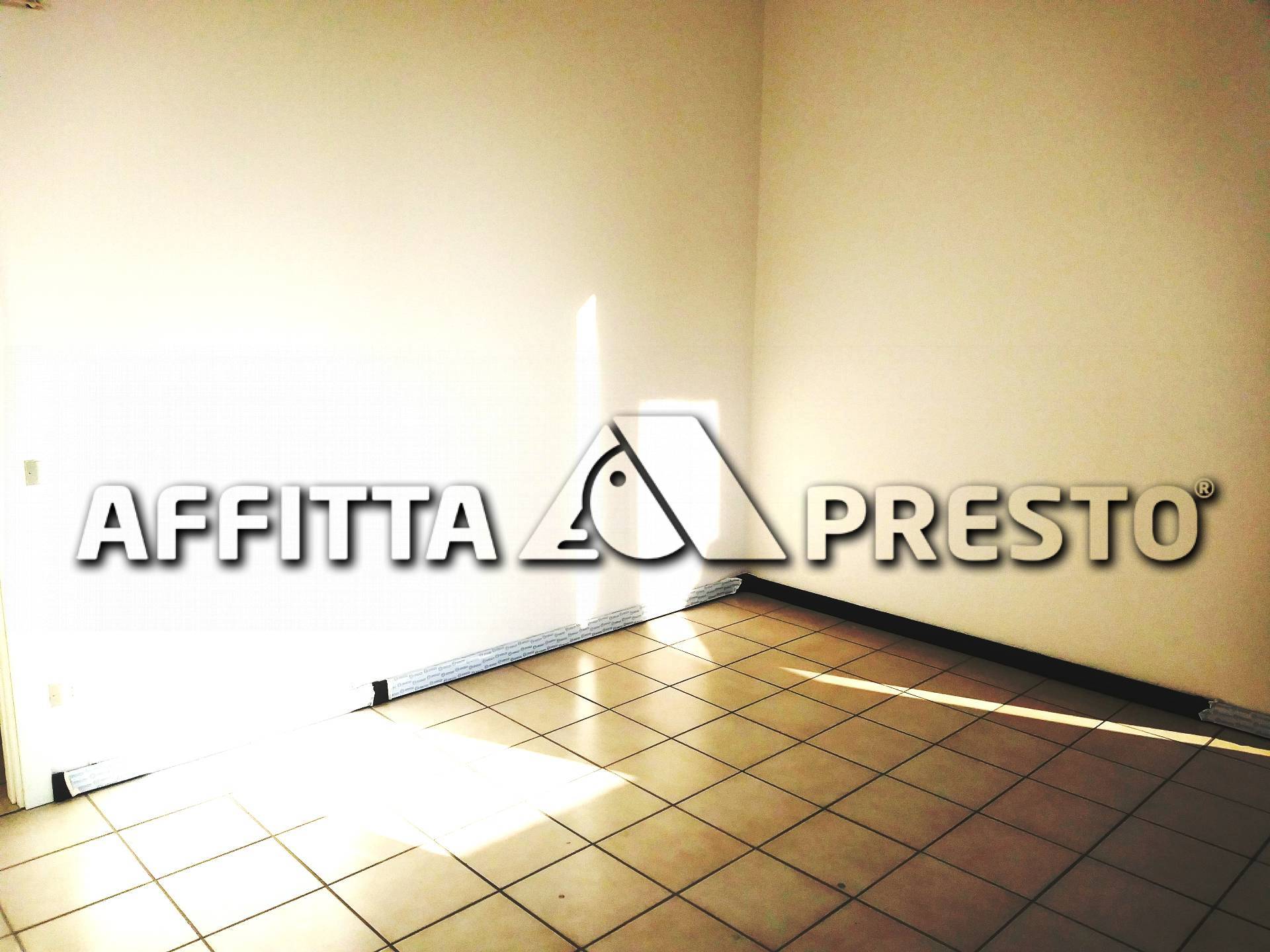 Ufficio - Loc.Com. RAVENNA affitto  Darsena  Affitta Presto Agenzia Ravenna1