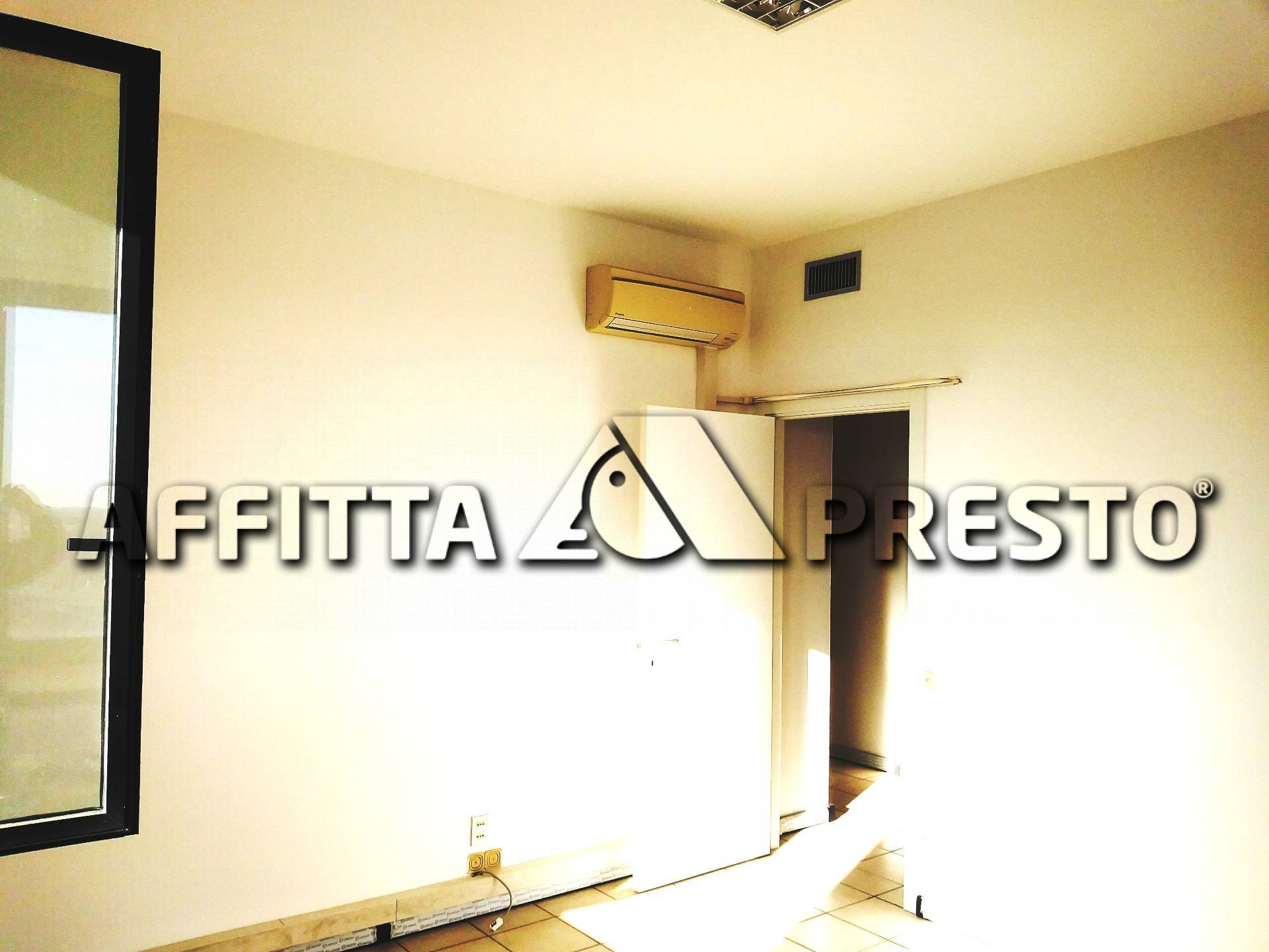 Ufficio - Loc.Com. RAVENNA affitto  Darsena  Affitta Presto Agenzia Ravenna1