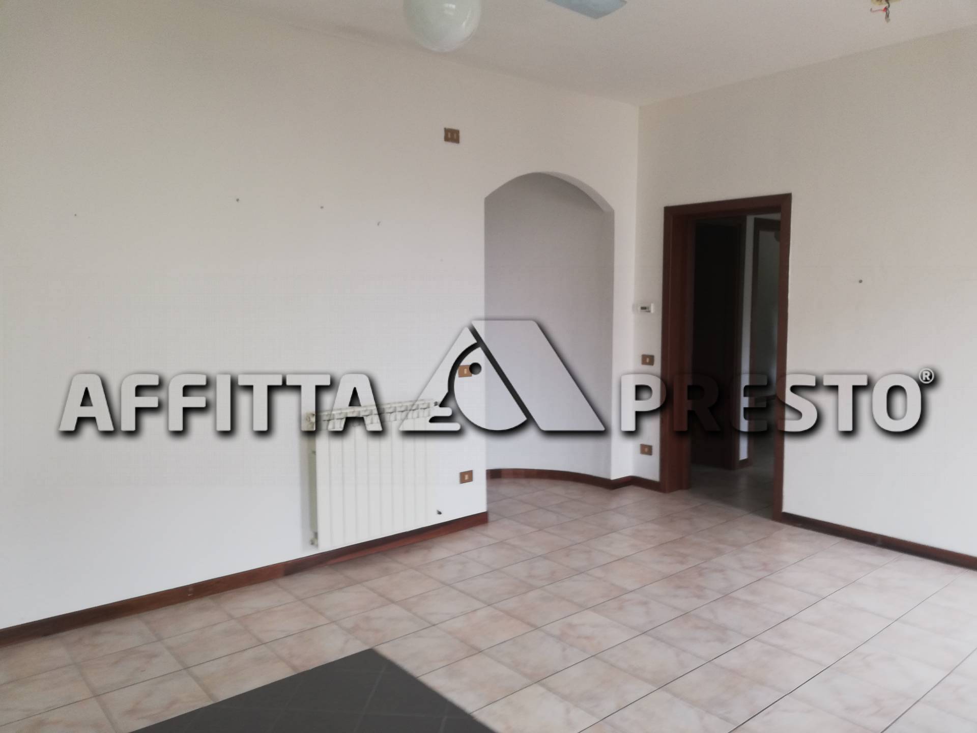  vecchiano affitto quart: vecchiano affitta presto agenzia pisa