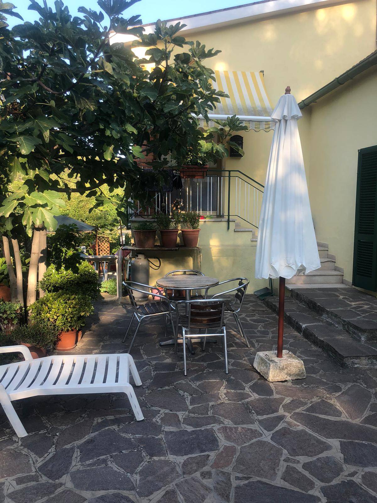 Casa semi-indipendente in vendita a Marciana Marina (LI)