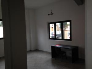 Fondo Commerciale in affitto a Empoli