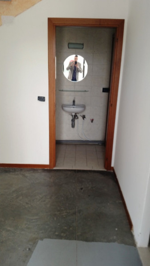 Laboratorio Artigianale in affitto a Cerreto Guidi