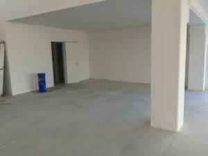 Fondo Commerciale in affitto a Empoli