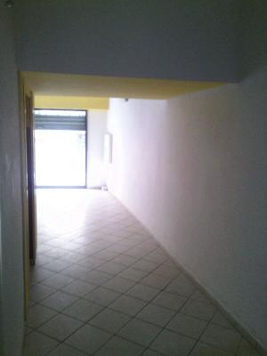 Fondo Commerciale in affitto a Castelfiorentino