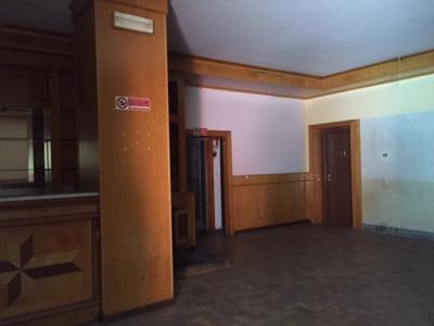 Fondo Commerciale in affitto a Empoli