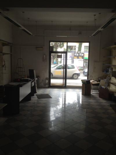 Fondo Commerciale in affitto a Certaldo