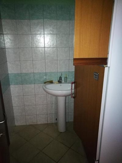 Negozio in affitto a Cerreto Guidi