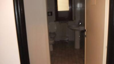 Ufficio in affitto a Vinci