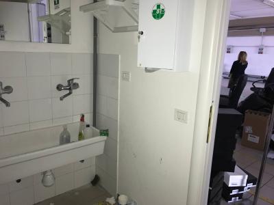 Laboratorio Artigianale in affitto a Capraia e Limite