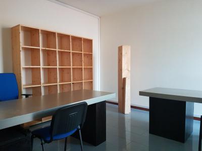 Ufficio in affitto a Cerreto Guidi