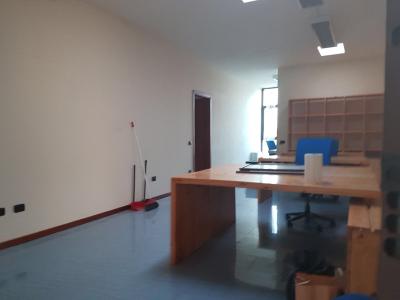 Ufficio in affitto a Cerreto Guidi
