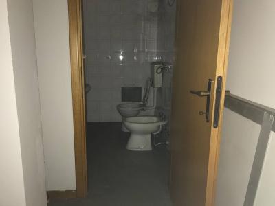 Negozio in affitto a Vinci