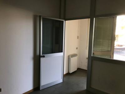 Negozio in affitto a Vinci