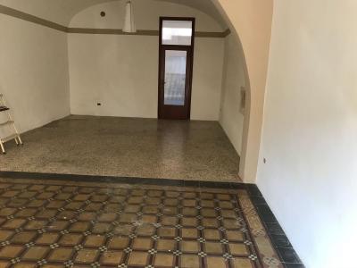 Fondo Commerciale in affitto a Certaldo