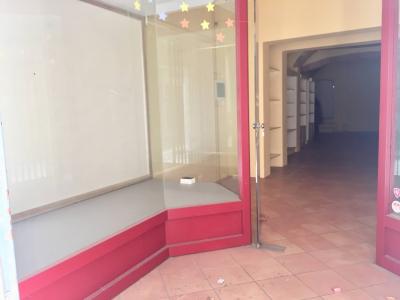 Fondo Commerciale in affitto a Castelfiorentino