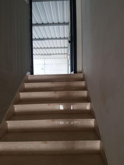 Fondo Artigianale in affitto a Empoli