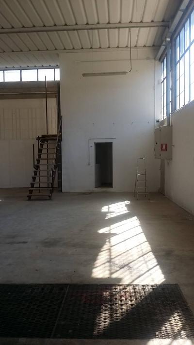 Laboratorio Artigianale in affitto a Vinci