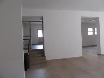 Fondo Commerciale in affitto a Forlì