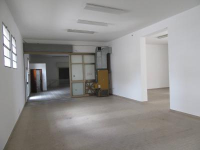 Fondo Commerciale in affitto a Forlì