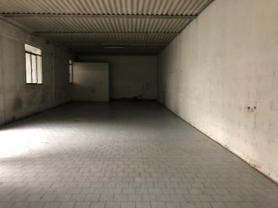 Fondo Artigianale in affitto a Empoli