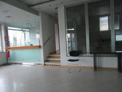 Fondo Commerciale in affitto a Forlì