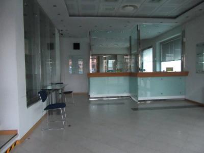 Fondo Commerciale in affitto a Forlì