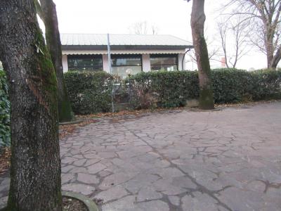 Fondo Commerciale in affitto a Forlì