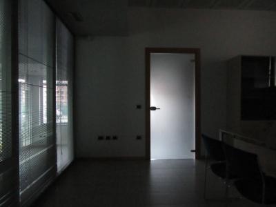 Fondo Commerciale in affitto a Forlì