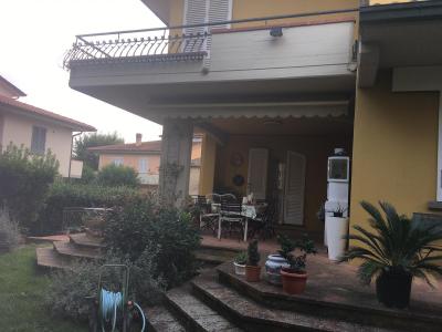 Villa in affitto a Capraia e Limite