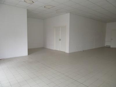 Fondo Commerciale in affitto a Forlì