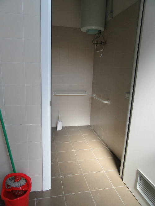 Fondo Commerciale in affitto a Forlì