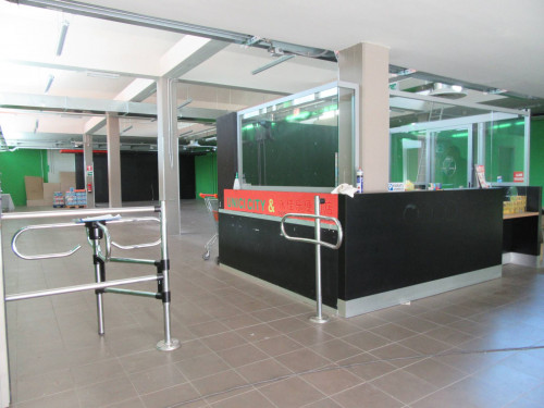 Fondo Commerciale in affitto a Forlì