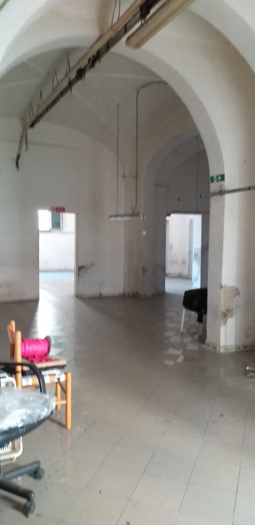 Magazzino in affitto a Empoli