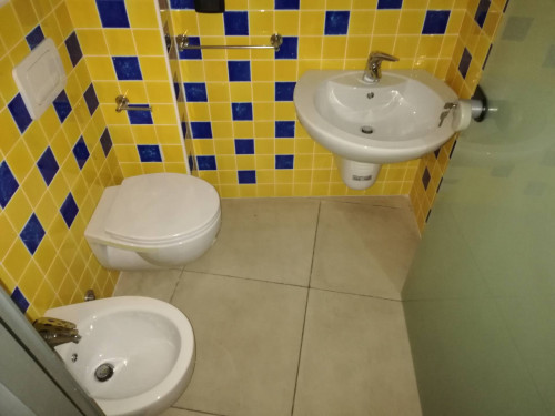 Fondo Commerciale in affitto a Forlì