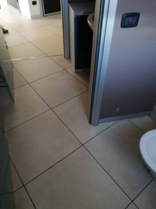 Fondo Commerciale in affitto a Forlì