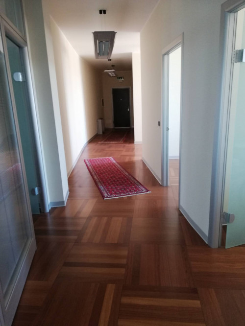 Fondo Commerciale in affitto a Forlì