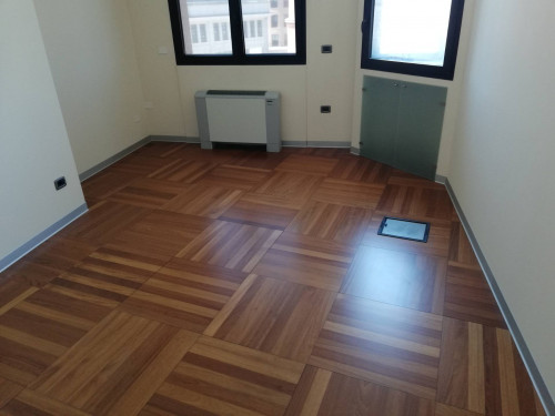 Fondo Commerciale in affitto a Forlì