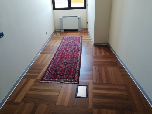 Fondo Commerciale in affitto a Forlì