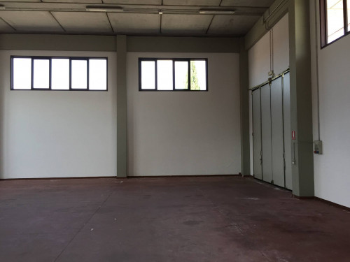 Fondo Artigianale in affitto a San Miniato