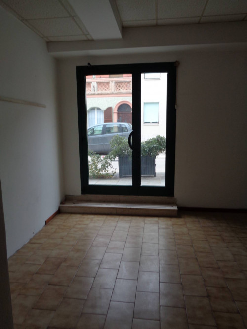 Negozio in affitto a Montiano