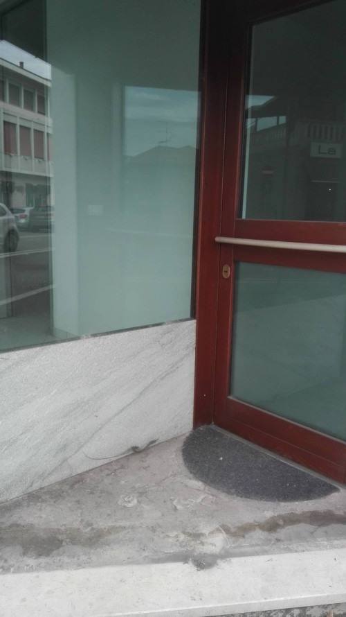 Negozio in affitto a Cesena