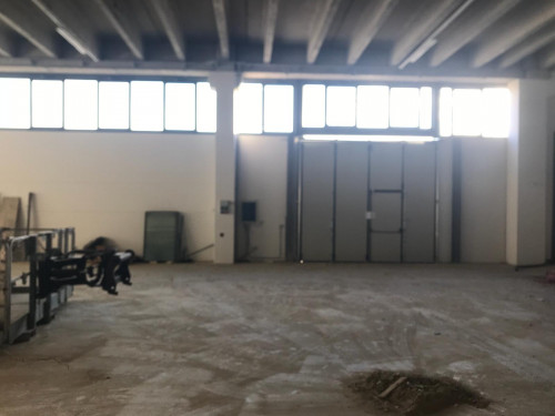 Fondo Artigianale in affitto a San Miniato