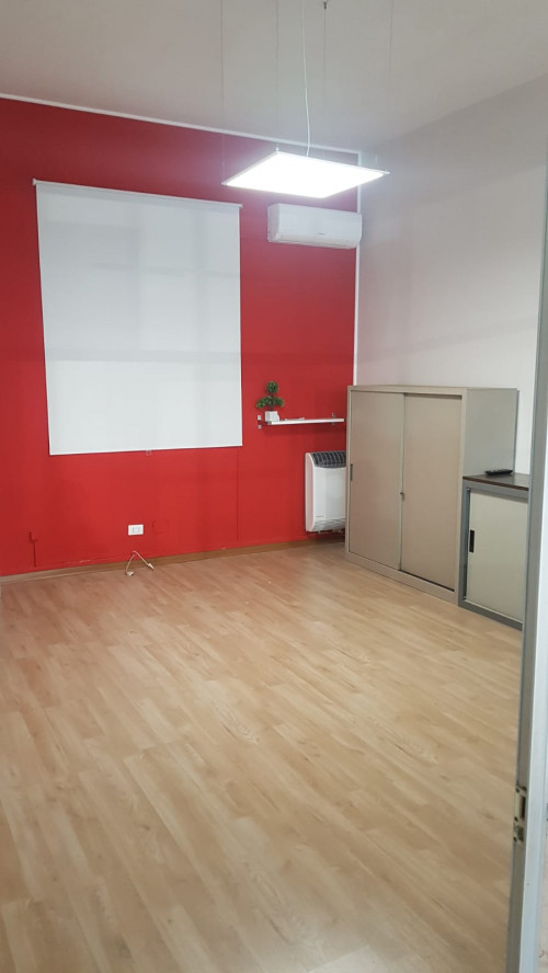 Negozio in affitto a Cesena