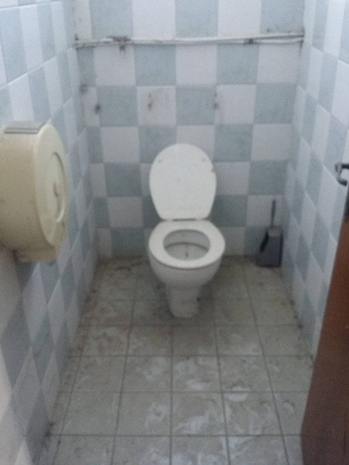 Fondo Commerciale in affitto a Cerreto Guidi