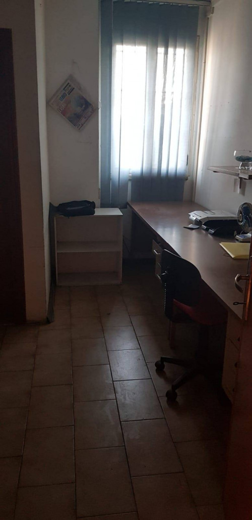 Fondo Artigianale in affitto a Empoli